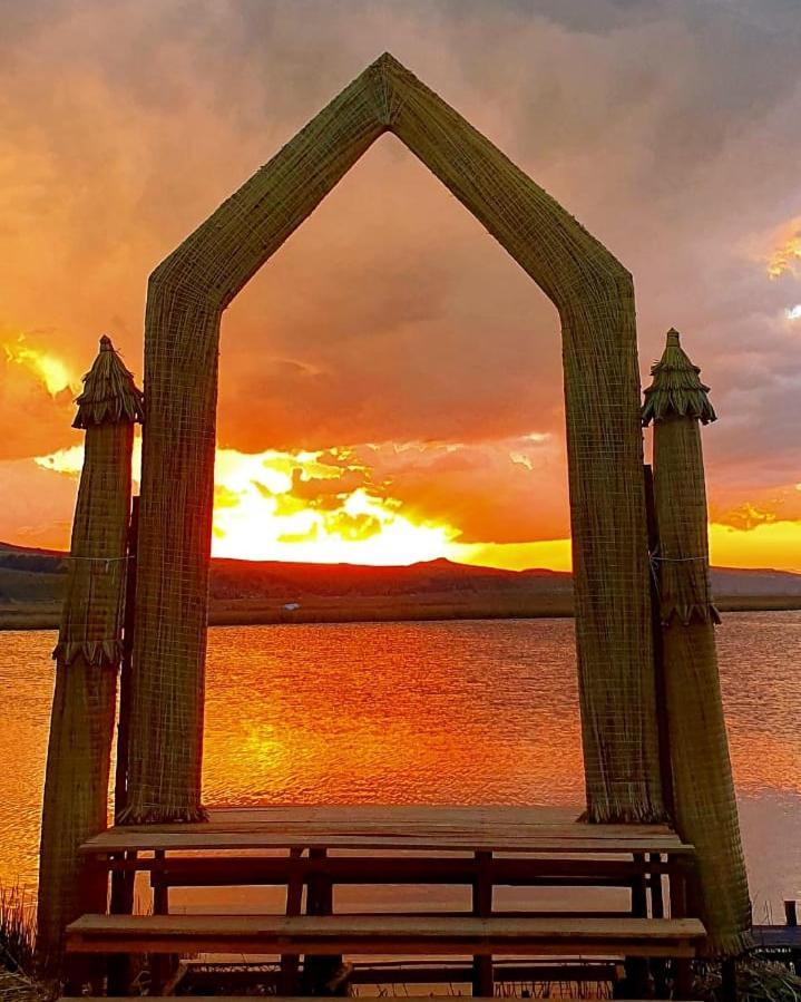 Uros Kay Pacha Lodge Puno Buitenkant foto