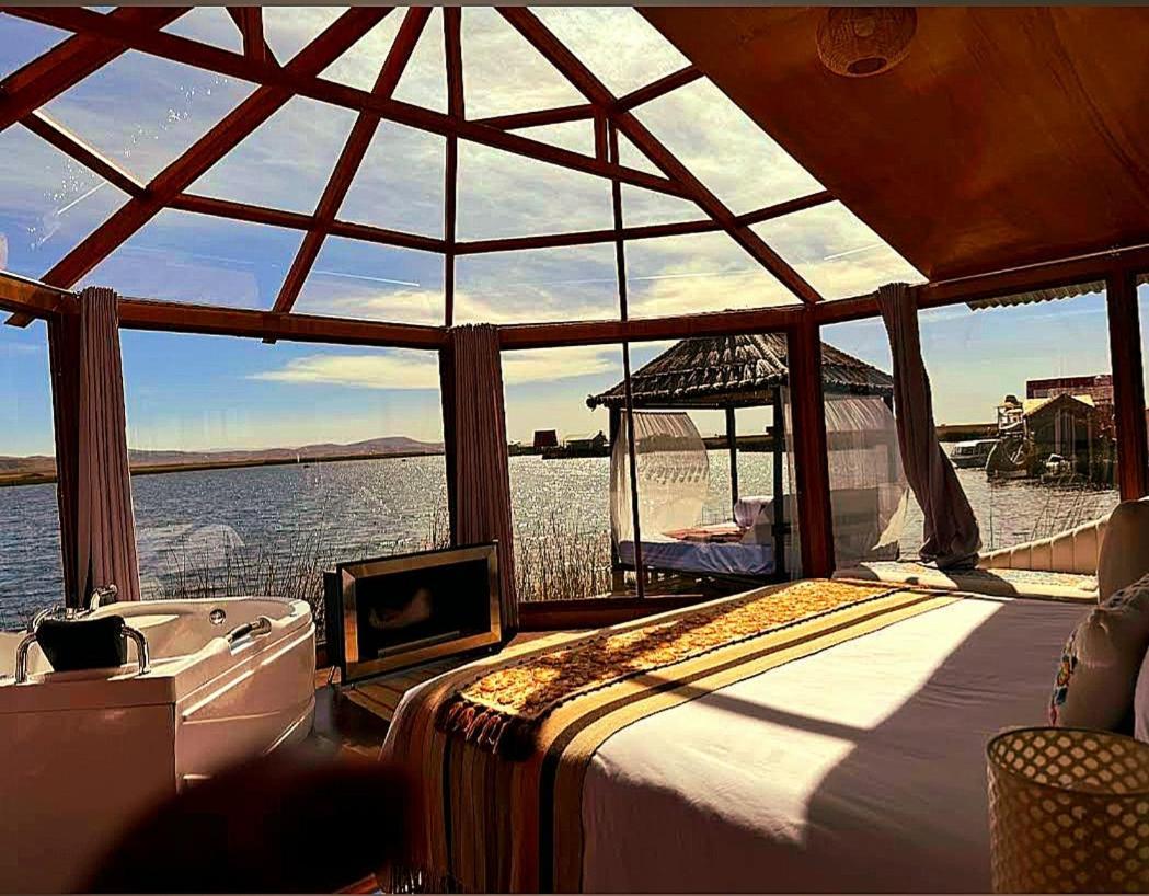 Uros Kay Pacha Lodge Puno Buitenkant foto