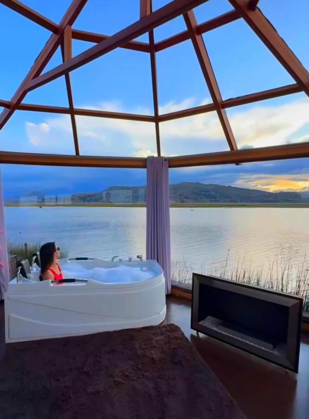 Uros Kay Pacha Lodge Puno Kamer foto